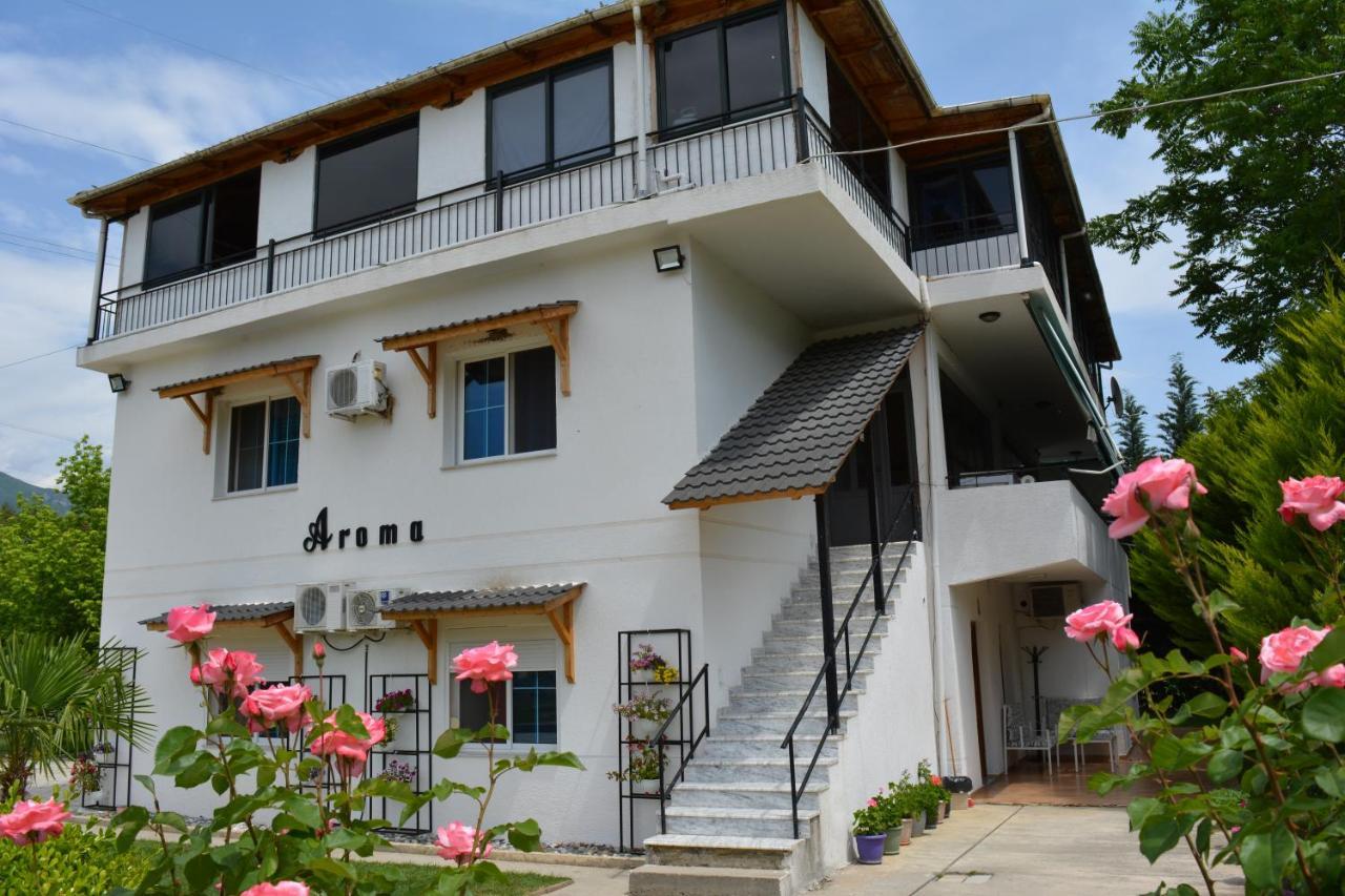 Përmet Hotel Aroma מראה חיצוני תמונה