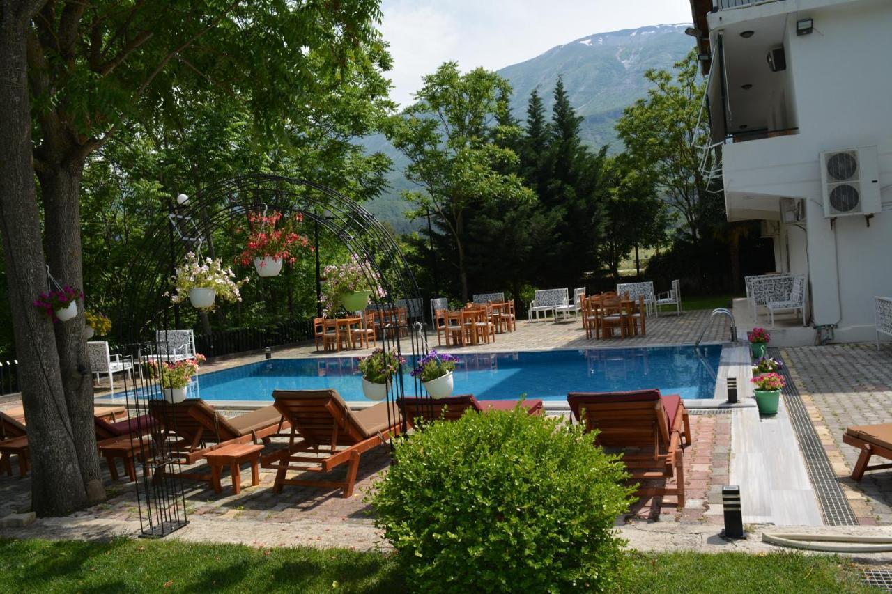 Përmet Hotel Aroma מראה חיצוני תמונה
