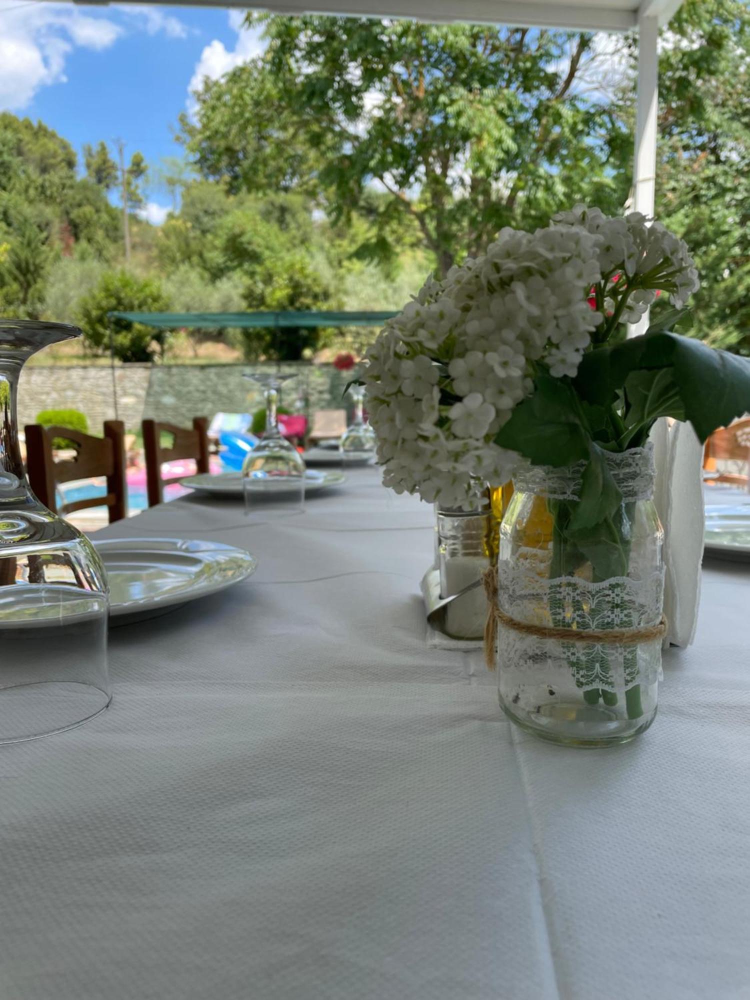 Përmet Hotel Aroma מראה חיצוני תמונה