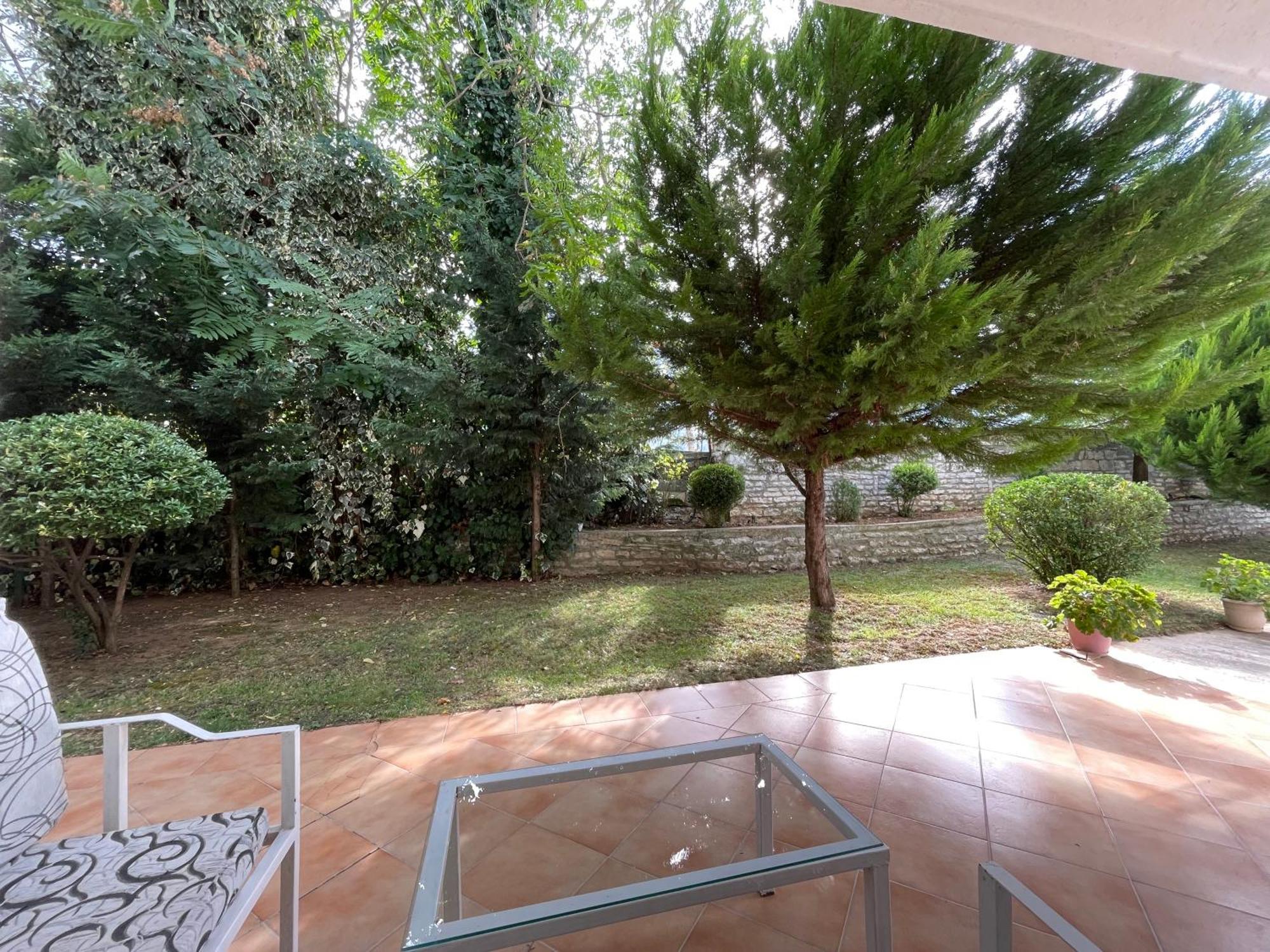Përmet Hotel Aroma מראה חיצוני תמונה